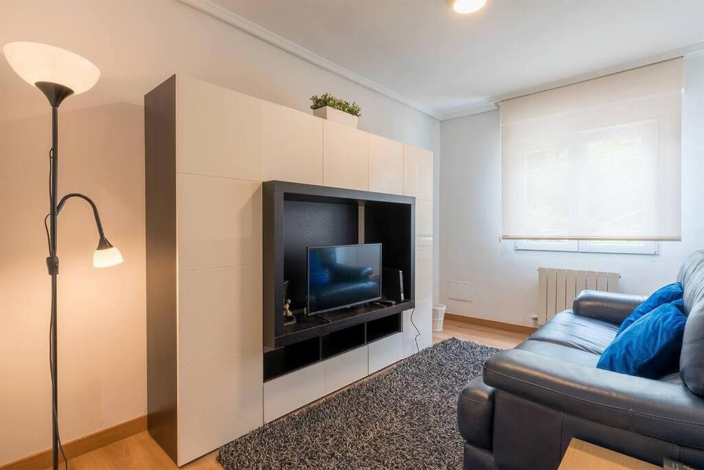 Apartamento Vt En La Ribera De Bilbao Exterior foto