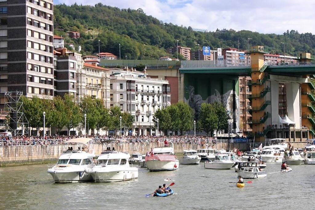 Apartamento Vt En La Ribera De Bilbao Exterior foto