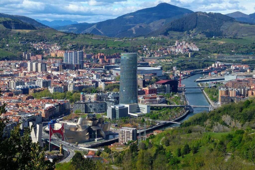 Apartamento Vt En La Ribera De Bilbao Exterior foto